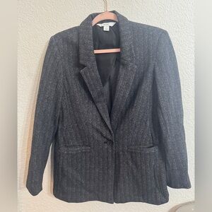 Women’s chevron design blazer jacket